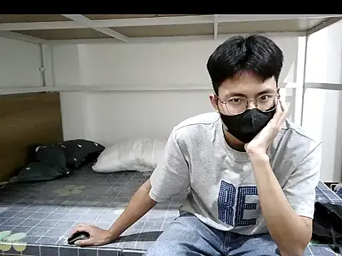 brutusk1 – webcam model profile photo Image 7