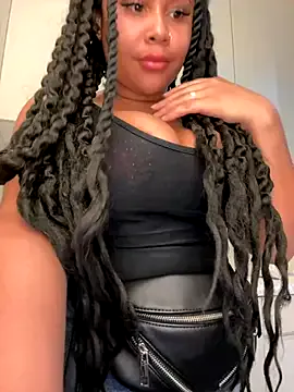 sunsets – webcam model profile photo Image 4