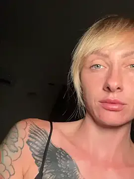 -MiaSweet- – webcam model profile photo Image 15