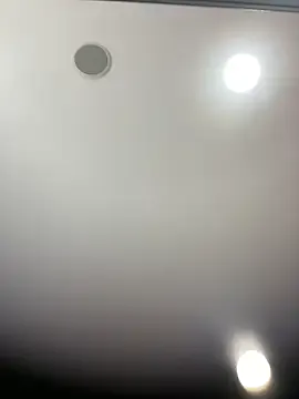 Linnea – webcam model profile photo Image 4