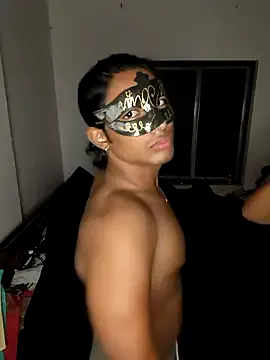HopeHeaven – webcam model profile photo Image 8