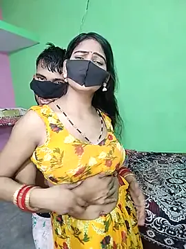 Sofiyaa_39 – webcam model profile photo Image 9