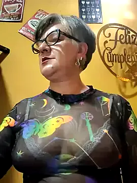 mayadashaaa – webcam model profile photo Image 9