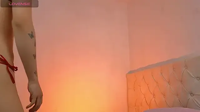 divavirtual11 – webcam model profile photo Image 5