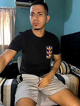 sigmasian – webcam model profile photo Image 5