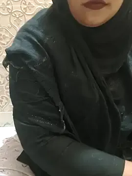 IORio2 – webcam model profile photo Image 16