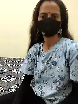 bambi_lu – webcam model profile photo Image 4