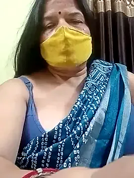 IORio2 – webcam model profile photo Image 17