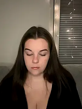 hina_porn – webcam model profile photo Image 2