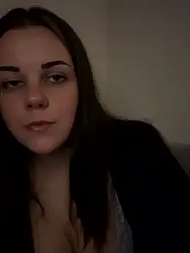 hina_porn – webcam model profile photo Image 5