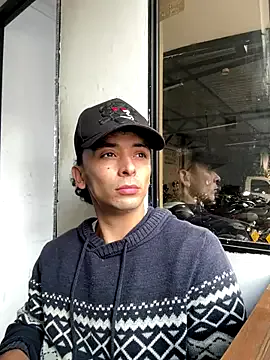 tyler_gus – webcam model profile photo Image 14