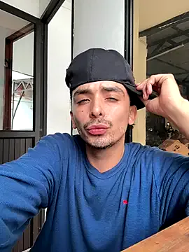 tyler_gus – webcam model profile photo Image 17