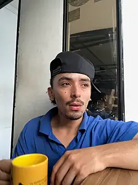tyler_gus – webcam model profile photo Image 18