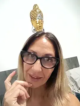 -MiaSweet- – webcam model profile photo Image 11