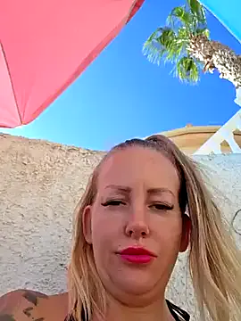 -AngelAri- – webcam model profile photo Image 2