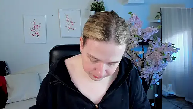 leiamegan – webcam model profile photo Image 19