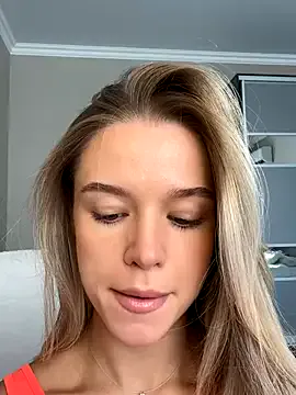 -Miray- – webcam model profile photo Image 16