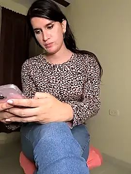alicerosee___ – webcam model profile photo Image 13