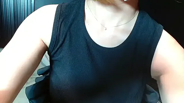 mayadashaaa – webcam model profile photo Image 10