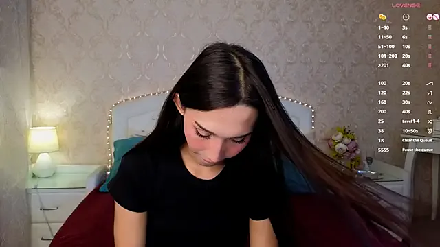 lullaby_charade – webcam model profile photo Image 5