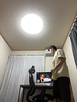 simply_jason – webcam model profile photo Image 3