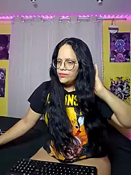 olivia_fox69 – webcam model profile photo Image 4