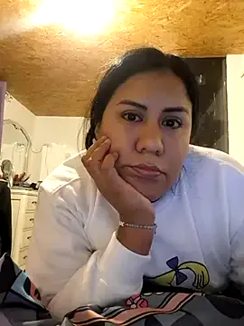 SheenaBrooke – webcam model profile photo Image 3