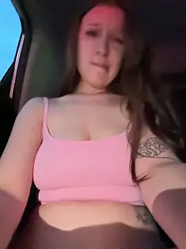 millemimi – webcam model profile photo Image 2