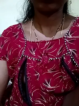 Hannahoff – webcam model profile photo Image 7