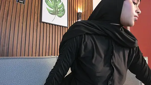 bambi_lu – webcam model profile photo Image 4