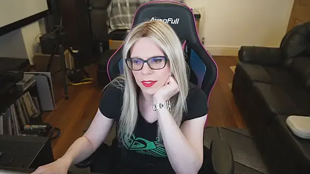 alana15 – webcam model profile photo Image 16