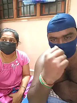 hina_porn – webcam model profile photo Image 14