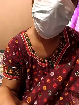 hina_porn – webcam model profile photo Image 18