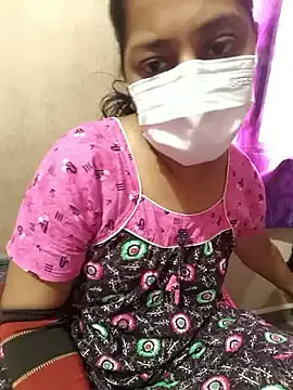 hina_porn – webcam model profile photo Image 4