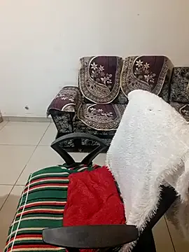 bambi_lu – webcam model profile photo Image 15