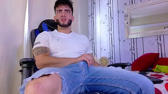 matteoricci_ – webcam model profile photo Image 8