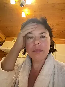 bambi_lu – webcam model profile photo Image 10