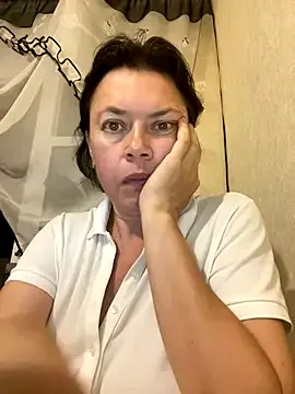 bambi_lu – webcam model profile photo Image 7