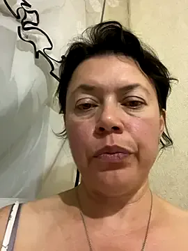 bambi_lu – webcam model profile photo Image 9