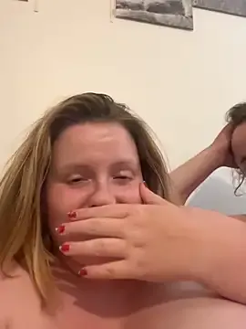 DoriDeluxe66 – webcam model profile photo Image 3