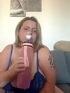 DoriDeluxe66 – webcam model profile photo Image 6