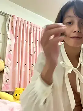 Blonde_sexy21 – webcam model profile photo Image 7