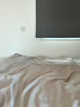 shy_suchka – webcam model profile photo Image 12