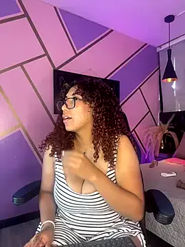 lily_morty – webcam model profile photo Image 6