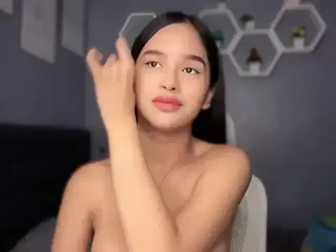 -BalanCe- – webcam model profile photo Image 4