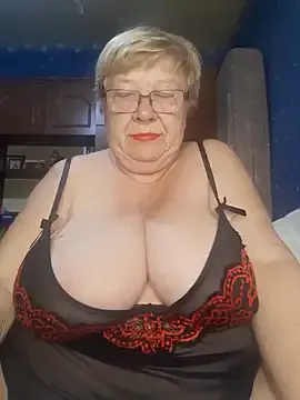 VixyVee – webcam model profile photo Image 19