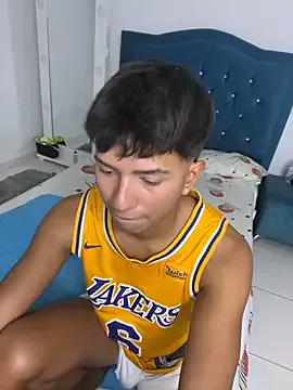 demieliss – webcam model profile photo Image 13