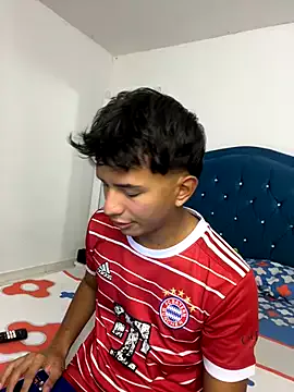 demieliss – webcam model profile photo Image 14