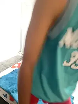 demieliss – webcam model profile photo Image 5