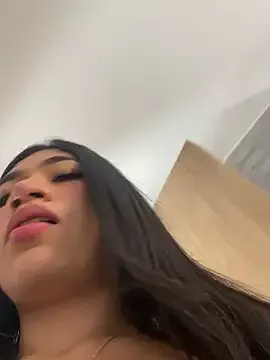 ysabell_viveris – webcam model profile photo Image 19